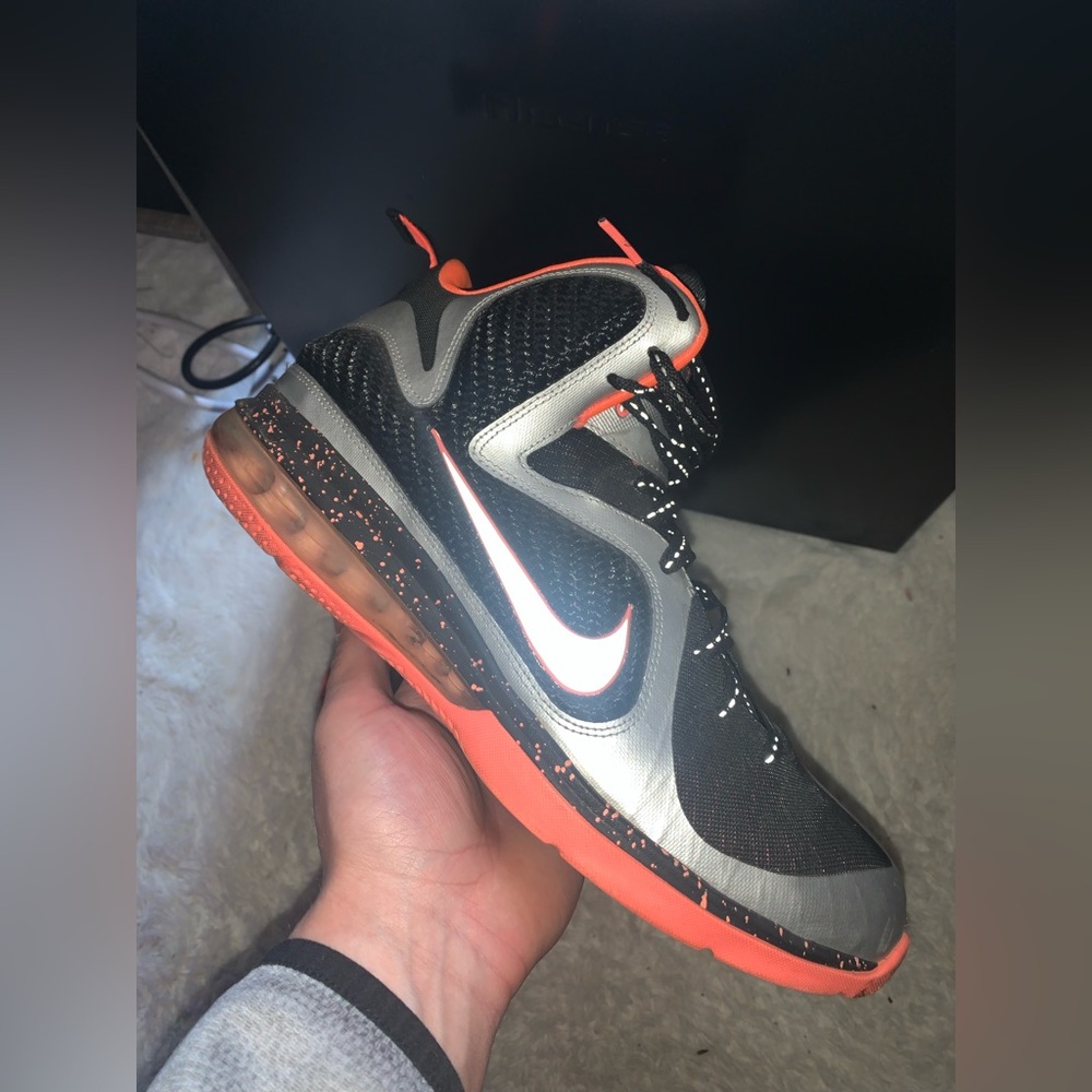 Lebron 9 Mango